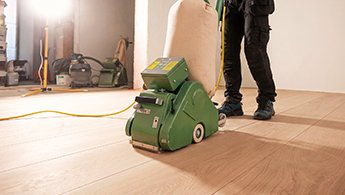 hardwood-floor-refinishing-service